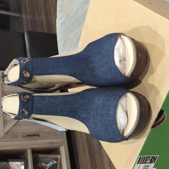 NWT Jambu Denim Sheila Heels - Picture 5 of 9
